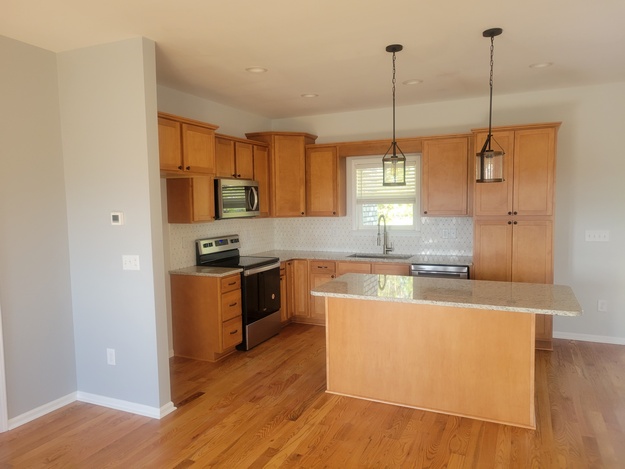 BRIM HOME 09 BRIM HOME 09